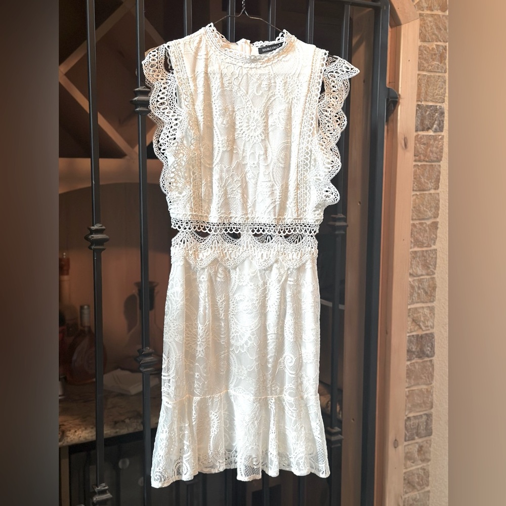 Junior/women size small. Soft white, lined, crocheted lace dress